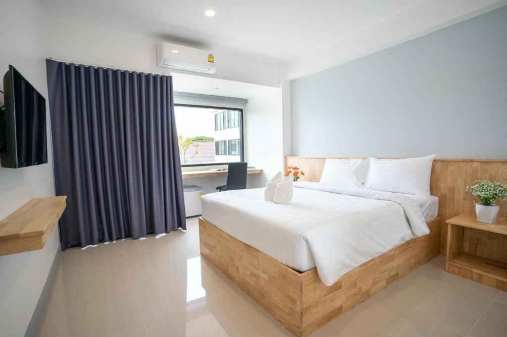 Meesuk Chiangrai Hotel Chiang Rai Exteriör bild